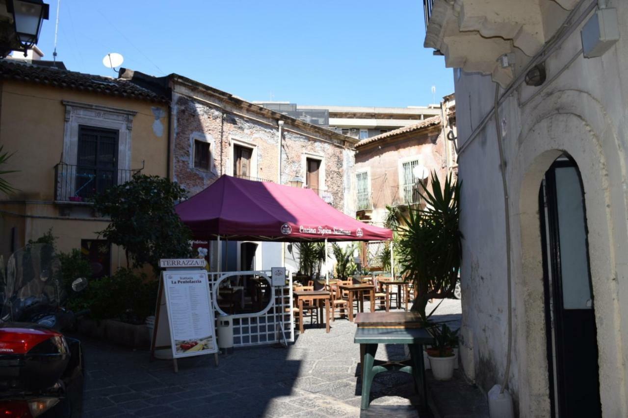 Casa Famoso Villa Catania Bagian luar foto